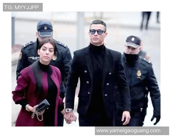 足球明星时尚穿搭解析展现他们场外的独特魅力与风格